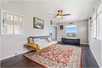 75077 W Oregon Ln, Irrigon, OR 97844 - Photo 12