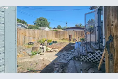 2438 Auburn Ave, Baker City, OR 97814 - Photo 40