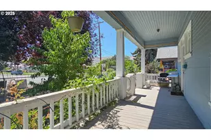 2438 Auburn Ave, Baker City, OR 97814 - Photo 4