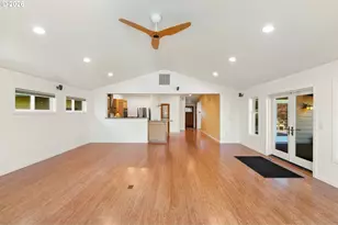 1180 Tideview Terrace, Coos Bay, OR 97420 - Photo 28