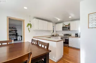 3500 Hawthorne Ln, Tillamook, OR 97141 - Photo 8