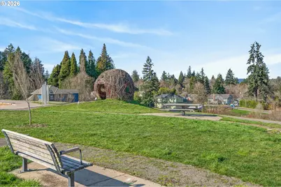 3226 SW Dolph Ct, Portland, OR 97219 - Photo 48