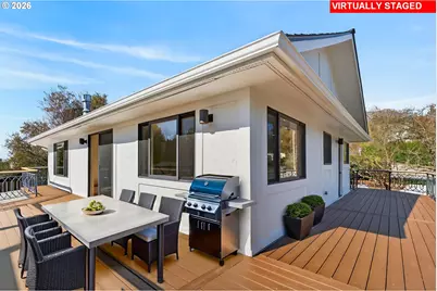 3226 SW Dolph Ct, Portland, OR 97219 - Photo 40