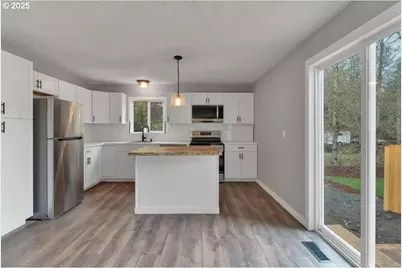 712 12th Ave, Sweet Home, OR 97386 - Photo 38