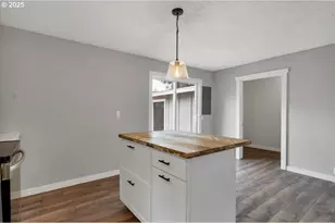 712 12th Ave, Sweet Home, OR 97386 - Photo 34