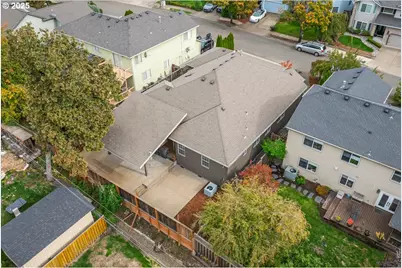 13002 Sierra Vista Dr, Lake Oswego, OR 97035 - Photo 44