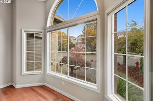 13002 Sierra Vista Dr, Lake Oswego, OR 97035 - Photo 4