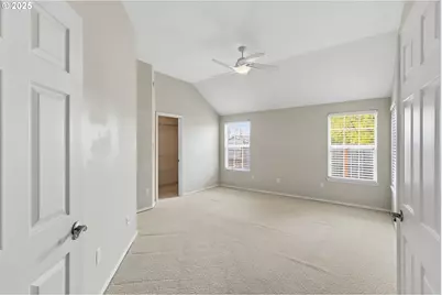 13002 Sierra Vista Dr, Lake Oswego, OR 97035 - Photo 24