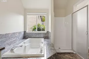 13002 Sierra Vista Dr, Lake Oswego, OR 97035 - Photo 30