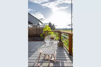 1816 W 4th Ave, Junction City, OR 97448 - Photo 32