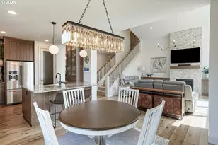 493 NW Crater Lk Dr, Dallas, OR 97338 - Photo 48