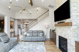 493 NW Crater Lk Dr, Dallas, OR 97338 - Photo 20