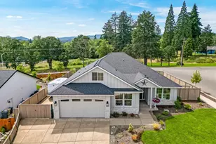 493 NW Crater Lk Dr, Dallas, OR 97338 - Photo 2