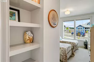 493 NW Crater Lk Dr, Dallas, OR 97338 - Photo 32