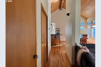 10298 Highway 126, Mapleton, OR 97453 - Photo 14