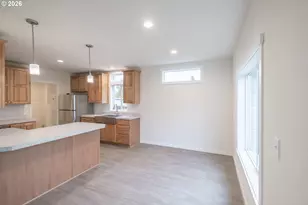 3223 Comber Ct, Salem, OR 97305 - Photo 6