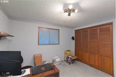 1931 Oak St, North Bend, OR 97459 - Photo 18