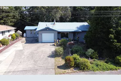 1931 Oak St, North Bend, OR 97459 - Photo 30