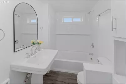 48181 Highway 58, Oakridge, OR 97463 - Photo 14