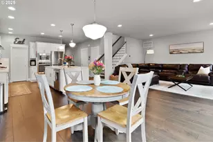 13199 SE Gateway Dr, Happy Valley, OR 97086 - Photo 16