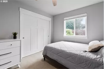 13199 SE Gateway Dr, Happy Valley, OR 97086 - Photo 24