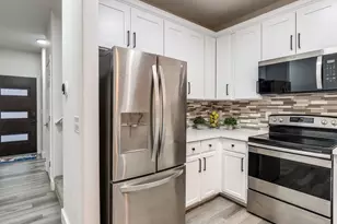 18067 SW Niks Dr, Beaverton, OR 97003 - Photo 4