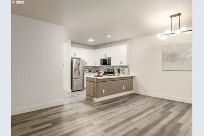 18067 SW Niks Dr, Beaverton, OR 97003 - Photo 12