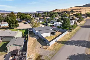 2201 Terra Lea Ct, La Grande, OR 97850 - Photo 8
