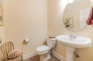 15760 SW Peachtree Dr, Tigard, OR 97224 - Photo 10