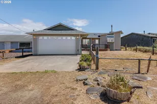 1001 NW Pacific Way, Waldport, OR 97394 - Photo 2