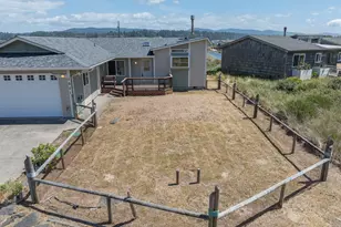 1001 NW Pacific Way, Waldport, OR 97394 - Photo 26