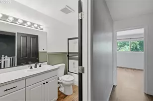 12054 N Jantzen Beach Ave, Portland, OR 97217 - Photo 30