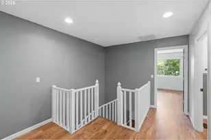 12054 N Jantzen Beach Ave, Portland, OR 97217 - Photo 18