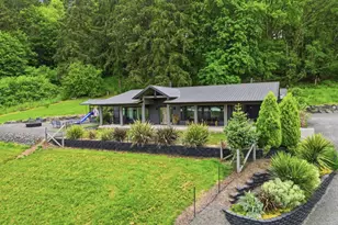 33192 Wilkins Rd, Eugene, OR 97408 - Photo 2