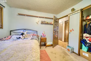 255 I St, Columbia City, OR 97018 - Photo 20