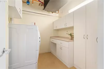 836 S Curry St #708, Portland, OR 97239 - Photo 34