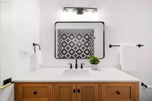 5431 SW 53rd Ave, Portland, OR 97221 - Photo 16