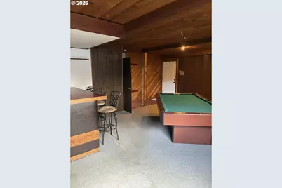 1742 SE 142nd Pl, Portland, OR 97233 - Photo 10