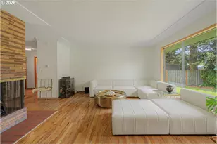 14045 NE Sacramento St, Portland, OR 97230 - Photo 8