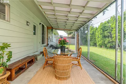 14045 NE Sacramento St, Portland, OR 97230 - Photo 32