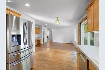 10707 NW 7th Ave, Vancouver, WA 98685 - Photo 16