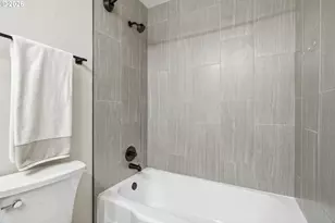 5555 SW Dover Ct, Portland, OR 97225 - Photo 26