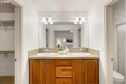 4870 NW Olivares Ter, Portland, OR 97229 - Photo 20