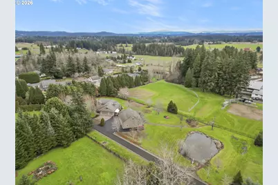 18214 S Brookstone Dr, Oregon City, OR 97045 - Photo 2