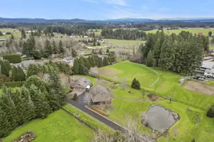 18214 S Brookstone Dr, Oregon City, OR 97045 - Photo 2