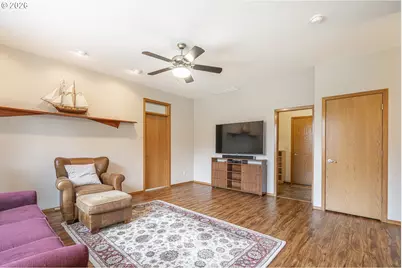 18214 S Brookstone Dr, Oregon City, OR 97045 - Photo 14