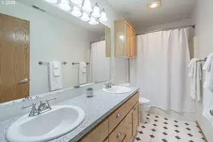 18214 S Brookstone Dr, Oregon City, OR 97045 - Photo 32