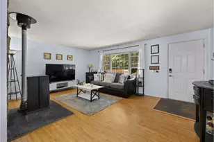 69080 E Vine Maple Dr, Rhododendron, OR 97049 - Photo 8