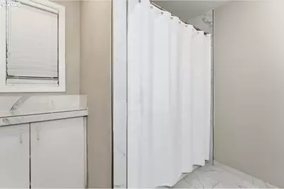 7610 NE Meadows Dr, Vancouver, WA 98662 - Photo 34