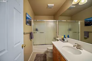 528 Creekside Dr, Salem, OR 97306 - Photo 44